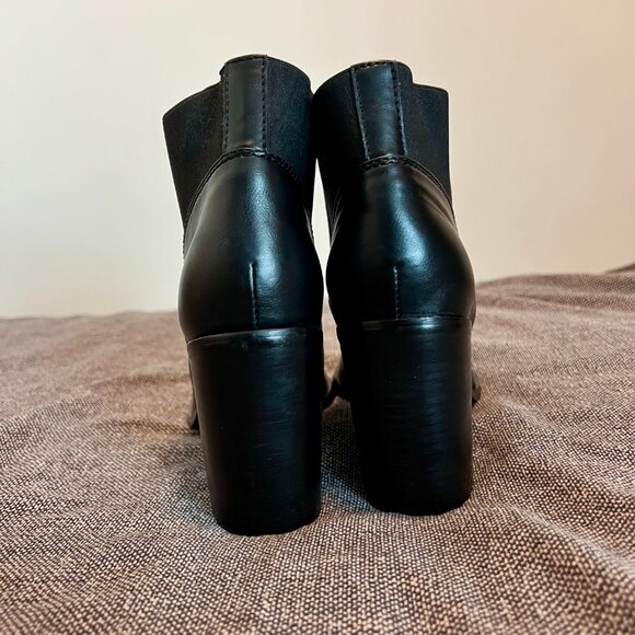 NWOT | Chelsea Crew Heeled Boots | Size 41 - Picture 5 of 7
